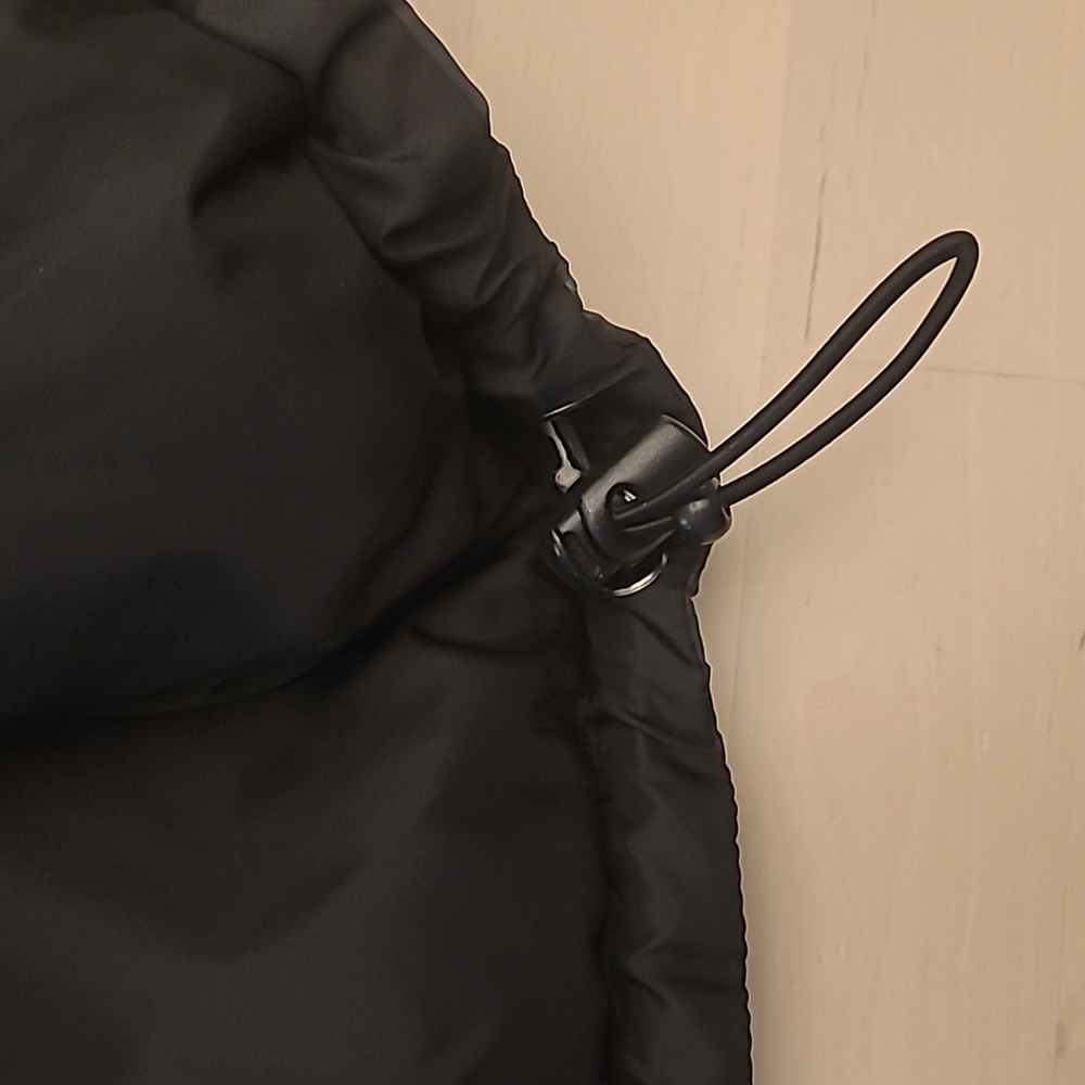 EUC Gotcha Down Feather Nylon Puffer Vest with Hidden Hood and Zipper Pockets - Picture 8 of 12